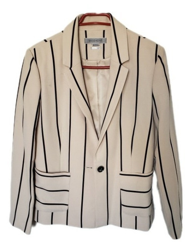 Blazer/ Chaqueta Beige Con Líneas, Tela Liviana. Marca Basement. Talla M