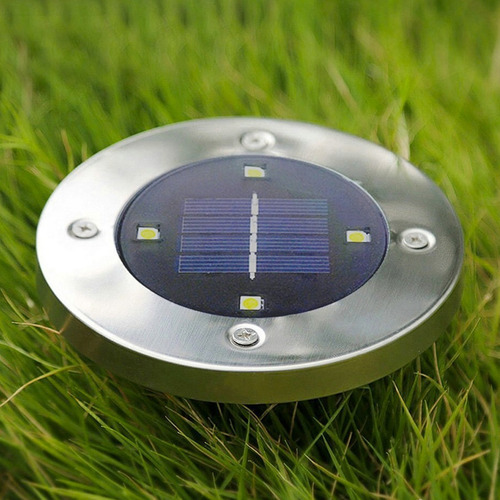 Imagen 6 de 8 de Pack De 4 Estacas Solares Led De Jardín / Hb Importaciones