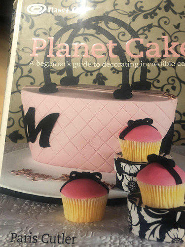 Libro Planet Cake Paris Cutler En Inglés.      Oferta