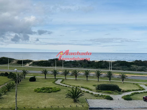 Venta  Y Alquiler De Apartamento De 4 Dormitorios En Punta De Este