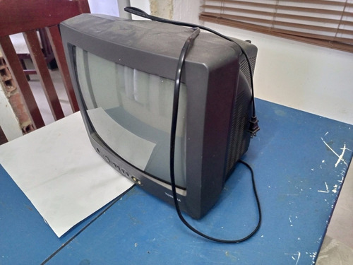 Imagen 2 de 4 de Televisor 13 A Color Marca Toshiba