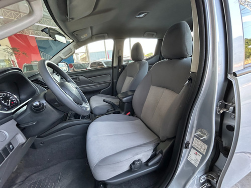 Mitsubishi L200 2.4 Triton Gl Cab. Dupla 4x4 4p