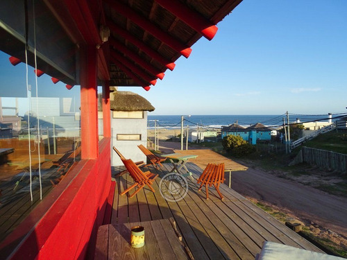 La Valizera En Punta Del Diablo