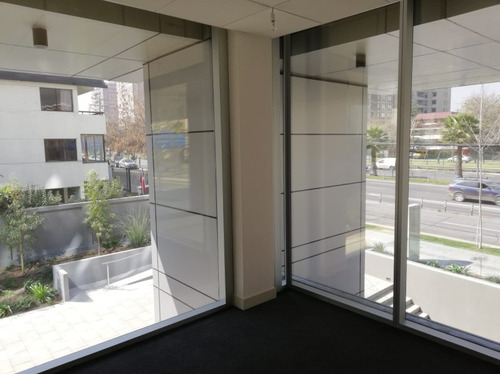 Comoda Y Funcional Oficina En Vitacura