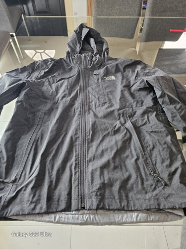 Chamarra The Northface Triclimate Gris