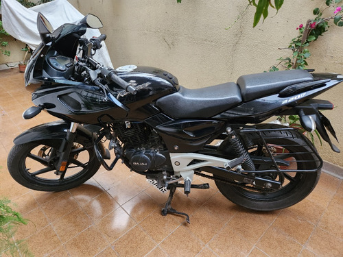 Bajaj Rouser 220f Mod 2010