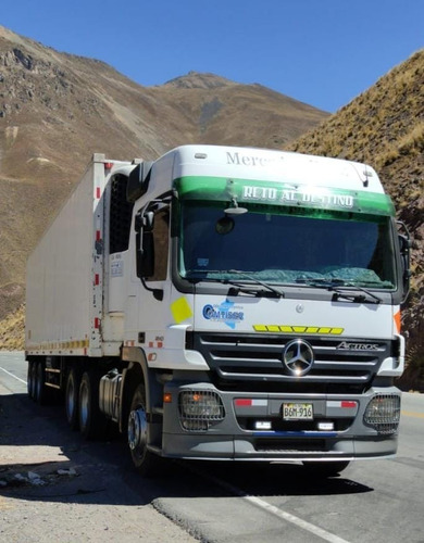 Imagen 15 de 18 de Mercedes Benz Actros 2643s