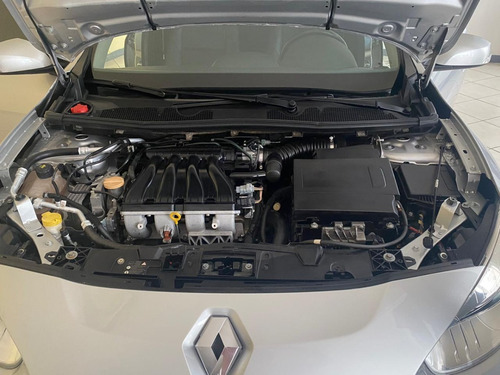 Renault Fluence 2.0 Dynamique 16v Flex 4p Automático
