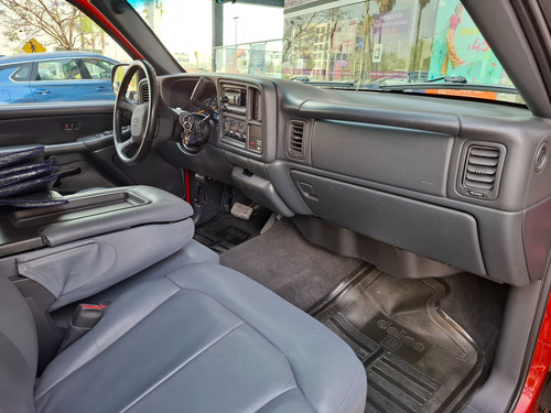 Chevrolet Cheyenne Cheyenne Cab y Media 4x4