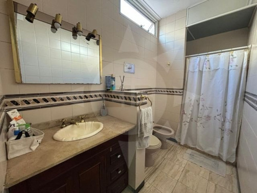 Casa En Venta, 3 Dormitorios