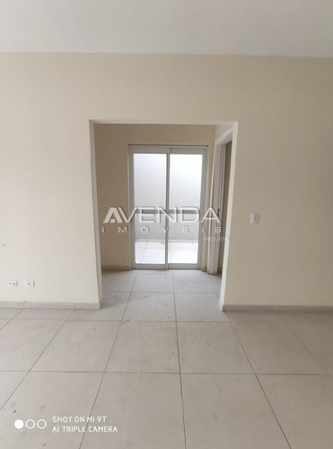 Imagem 9 de 12 de Casa Nova, Com 02 Dormitórios E Vaga Para Até 03 Carros - S1813