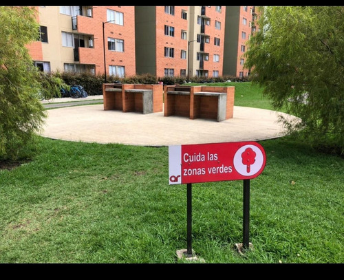 Se Arrienda Apto En La Fontana Madrid 1103