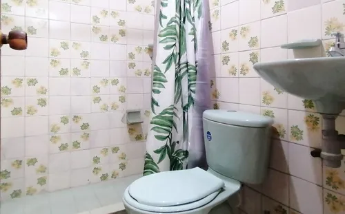Bodega En Arriendo/venta En El Carmen. Cod A11750112