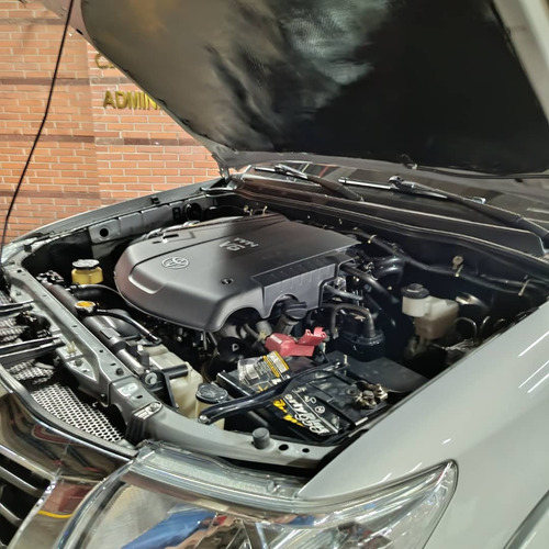 Imagen 5 de 14 de Toyota Hilux 2018