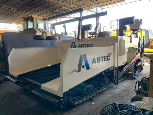 Imagen 1 de 15 de Pavimentadora Roadtec Rp-185
