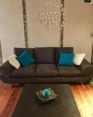 Imagen 3 de 12 de Permuta - Triplex De Categoria De 4 Ambientes En Venta - Villa Sarmiento