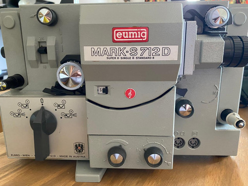 Proyector Súper 8 Eumig Mark S 712 D Con Micrófono Impecable Gris