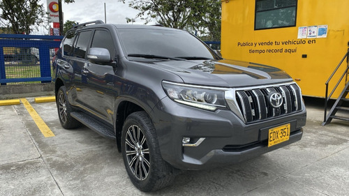 Imagen 3 de 21 de Toyota Prado