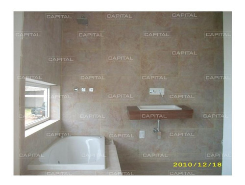 Muy Buena Casa En Venta En Punta Piedras, Manantiales.- Ref: 25371