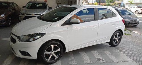 Chevrolet Onix Ltz Mt 2017 Unico Forestcar Balbin #5