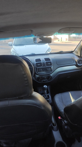 Fiat Grand Siena 2014 1.4 Tetrafuel 4p Tetra-combustible