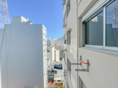 Imagen 7 de 9 de Monoambiente En Venta En Tres Cruces