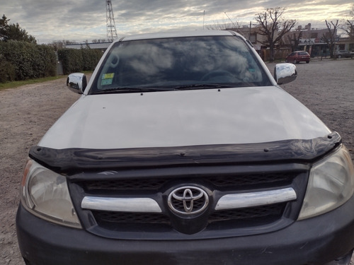 Imagen 10 de 11 de Toyota Hilux 2.5 D/c.dx.td 4x2