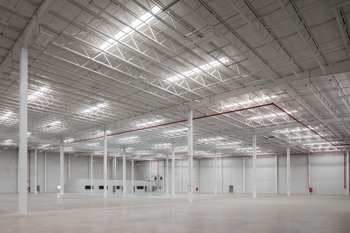 Bodega / Nave Industrial En Renta En Aguascalientes
