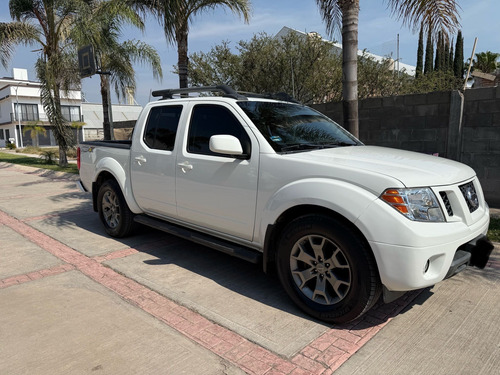 Nissan Frontier 4.0 Pro-4x V6 4x4 At