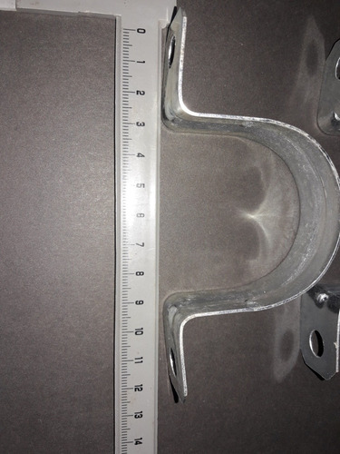 Abrazadera Emt 2 Pulgadas 2 Patas Galvanizada Beachin