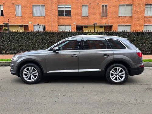 Audi Q7 Tfsi Tp 2.000cc Ct Tc 4x4 5psj Fe