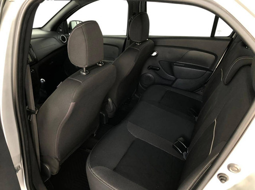 Imagem 5 de 8 de Renault Logan 1.0 12v Sce Flex Zen Manual
