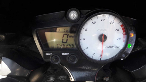 Imagen 3 de 6 de Yamaha R6s