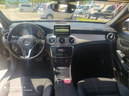Mercedes-benz Gla 200 1.6 Cgi Vision 16v Turbo