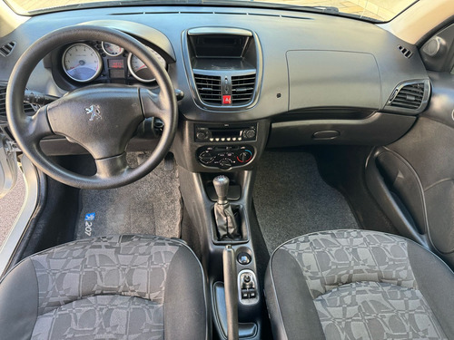 Peugeot 207 1.4 Xr Sport Flex 5p