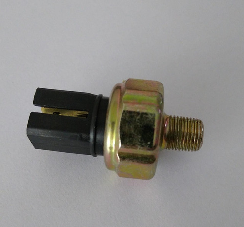 Imagem 1 de 3 de Sensor Pressão Óleo Motor D21 Pathfinder Td27