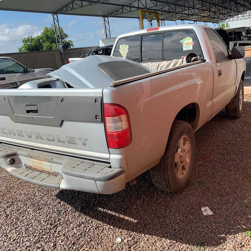 Imagem 3 de 9 de Sucata De Chevrolet S10 2.4 Flex Adv Pra Retirar Peças