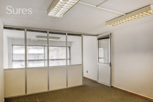 Oficinas Alquiler Centro Montevideo Oficina / Consultorio Con Garaje En El Centro De Montevideo
