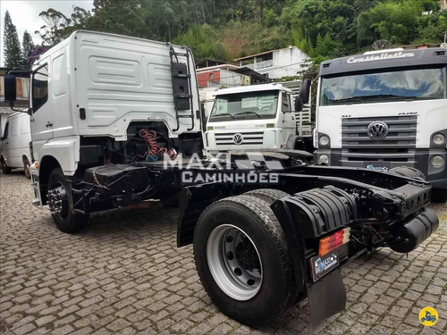Imagem 6 de 13 de Mercedes Benz Axor 1933 2008