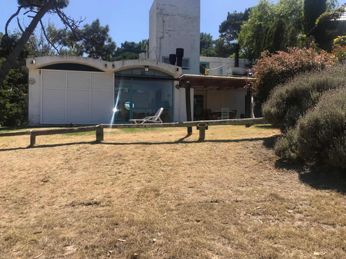 Casa Sobre El Golf