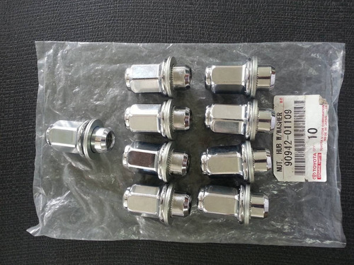 Imagen 2 de 5 de Tuerca Rueda Toyota Hilux Llanta De Aleacion 2005 2015