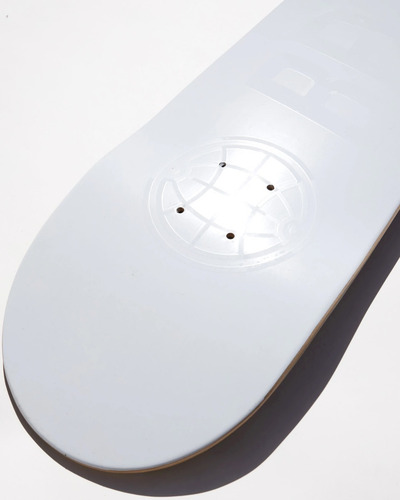 Tabla Skate Below Label All White 8.125 7 Capas