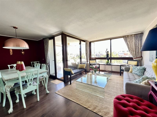 Departamento En Venta De 3 Dorm. En Lo Barnechea