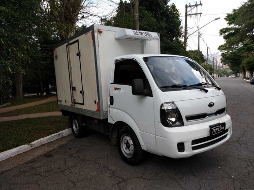 Kia Bongo 2014 2.5 Std 4x2 Rs Turbo C/ Bau Refrigerado