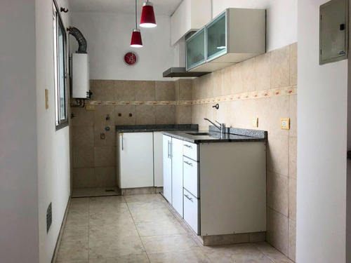 Departamento Tipo Casa En Venta En Sarandi Este