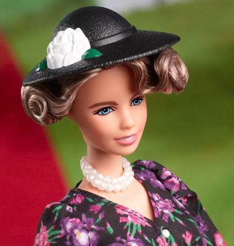 Imagem 4 de 6 de Barbie Collector Mulheres Inspiradoras Eleanor Roosevelt Ms