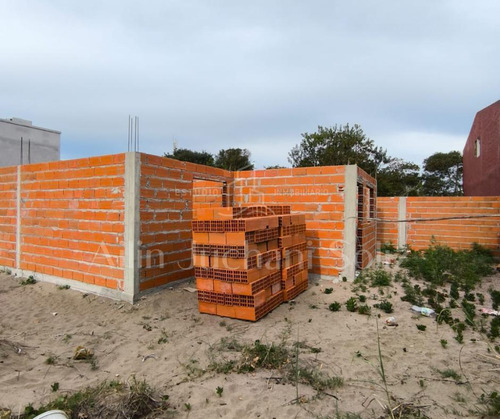 ¡¡departamentos De 3 Amb, A Metros De La Playa!!