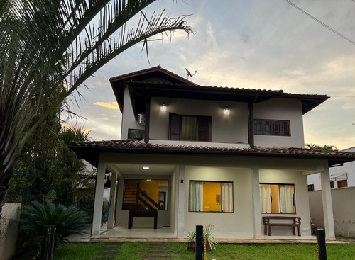 Imagem 2 de 24 de Casa Com Piscina P/temporada Em Ubatuba Ate 10 Pessoas