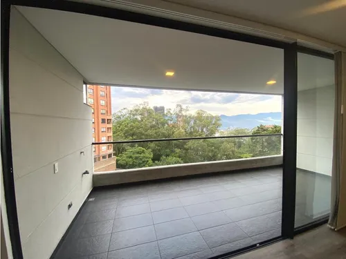 Apartaestudio En Venta En Poblado Transversal Superior