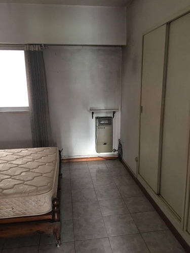 Imagen 7 de 8 de Muy Buen Departamento En Pleno Centro De Campana